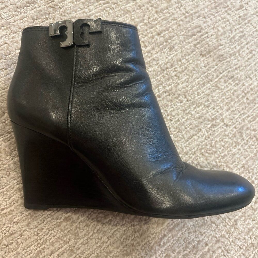 Tory Burch Lowell Black Leather Wedge Ankle Boots Booties Size 9.5